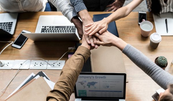 نقش اخلاق در محیط کار